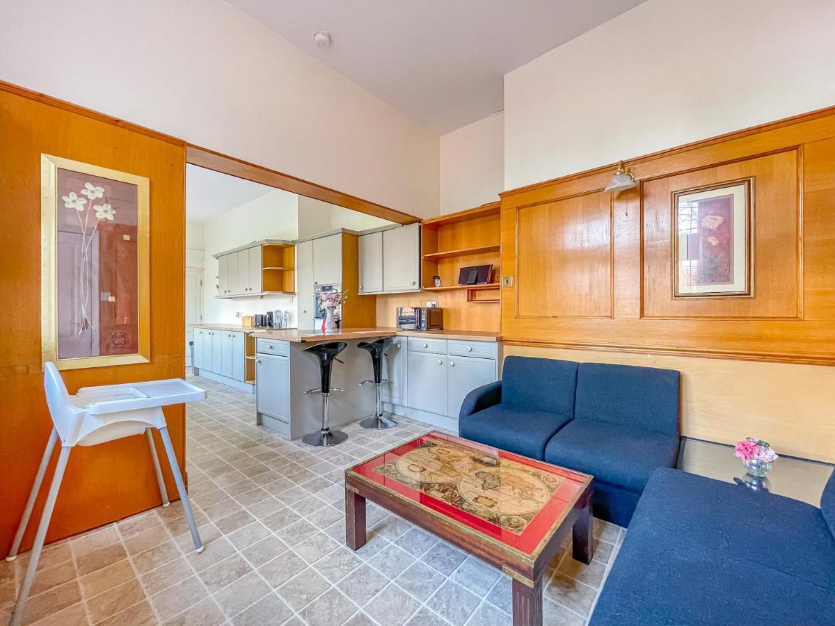 *Rd9Bc* For Your Most Relaxed & Cosy Stay + Free Parking + Free Fast Wifi * Leeds  Extérieur photo